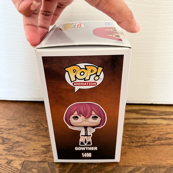 Funko Pop Exclusive Gowther with Glitter Pink Hair Diamond collection - Picture 4 of 9